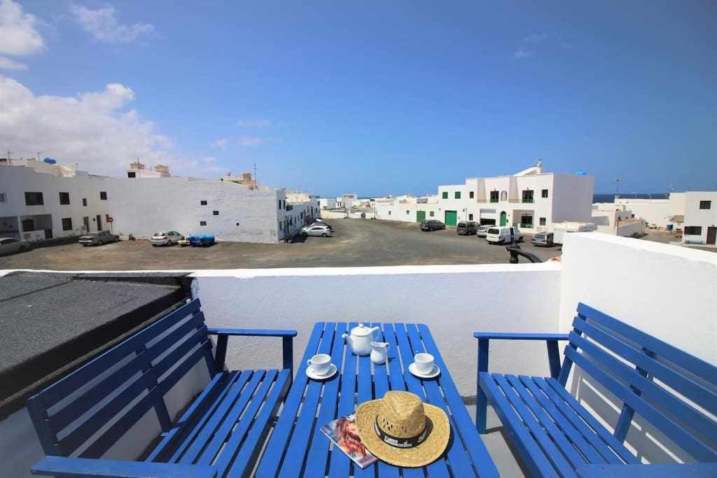 Casa Alejandra Con Terraza Y Barbacoa Villa El Golfo Kültér fotó