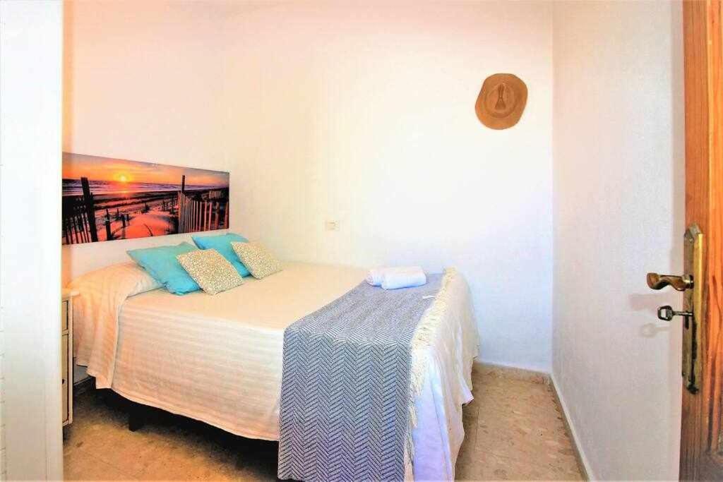 Casa Alejandra Con Terraza Y Barbacoa Villa El Golfo Kültér fotó